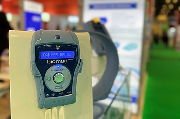 Přístroj magnetoterapie Biomag Lumio 3D-e - Arab Health 2023